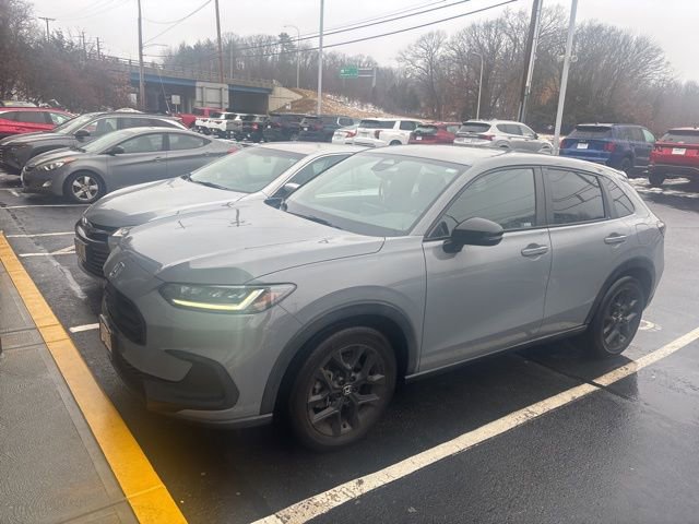 Used 2023 Honda HR-V Sport image 4