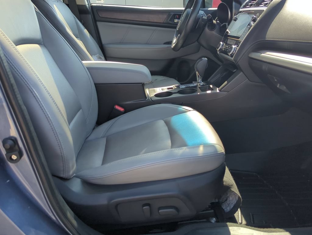 Used 2018 Subaru Outback 2.5i Limited AWD/4WD image 27