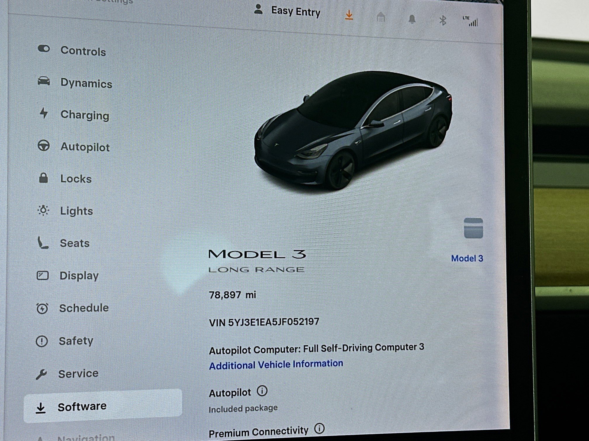 Used 2018 Tesla Model 3 Long Range RWD image 18