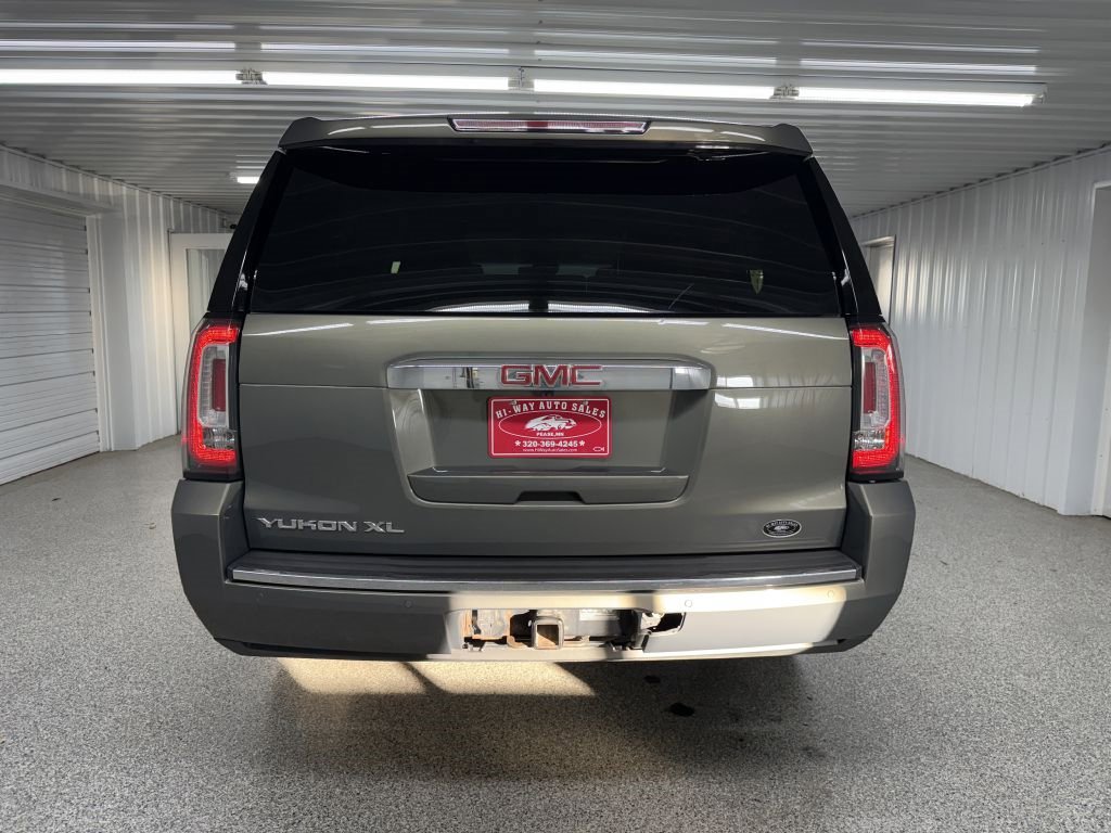 Used 2018 GMC Yukon XL Denali w/ Denali Ultimate Package image 5
