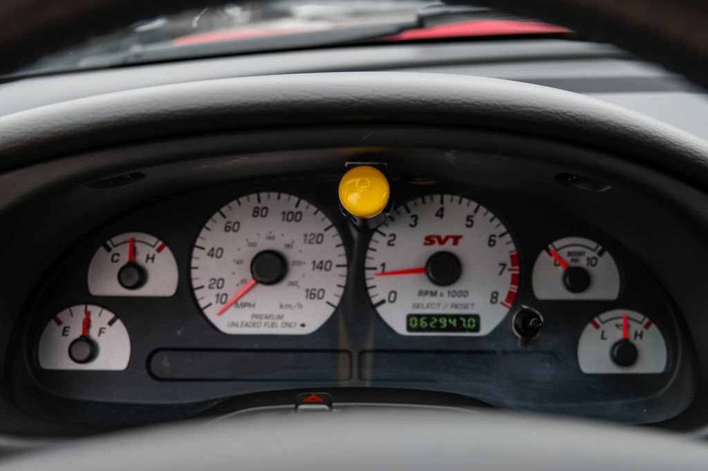 Used 2004 Ford Mustang Cobra RWD image 17
