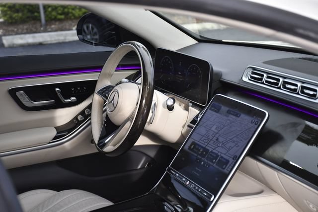 Used 2023 Mercedes-Benz S 500 4MATIC image 28