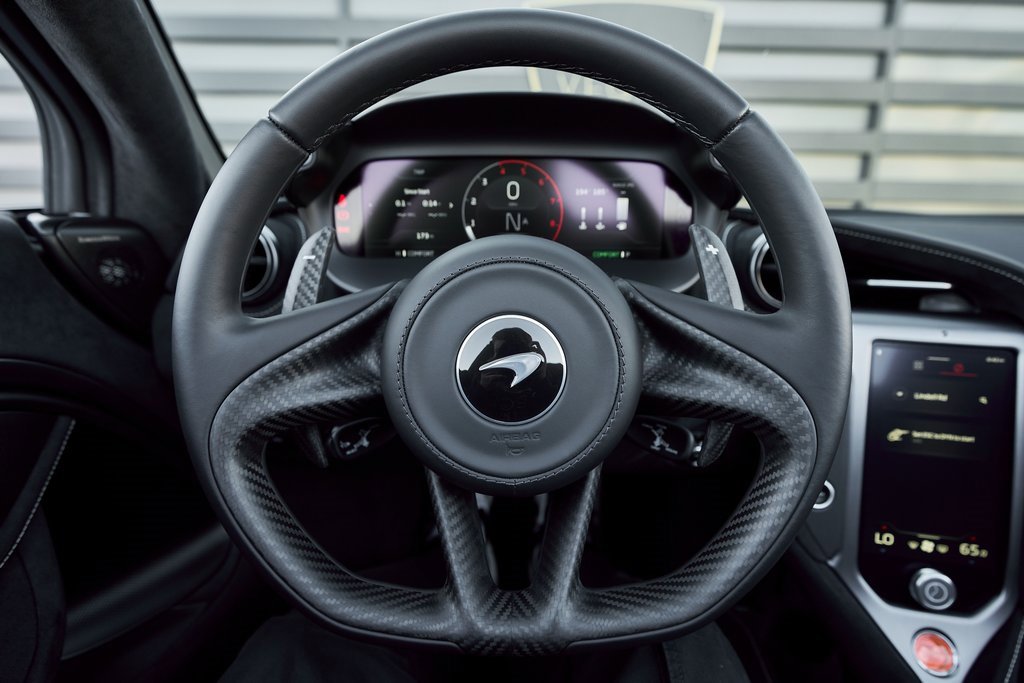 Used 2026 McLaren 750S Spider image 48