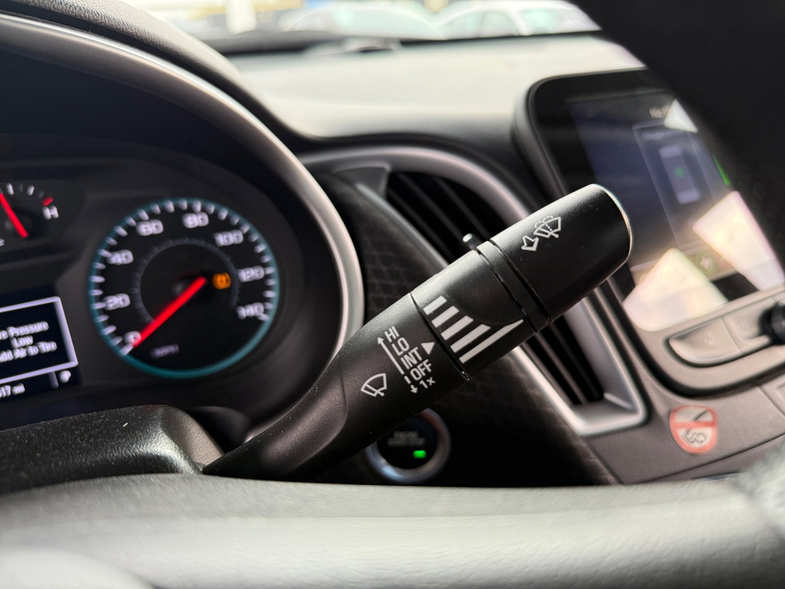 Used 2024 Chevrolet Malibu LT image 19