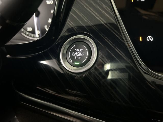 Certified 2023 Cadillac XT6 Premium Luxury AWD/4WD image 17
