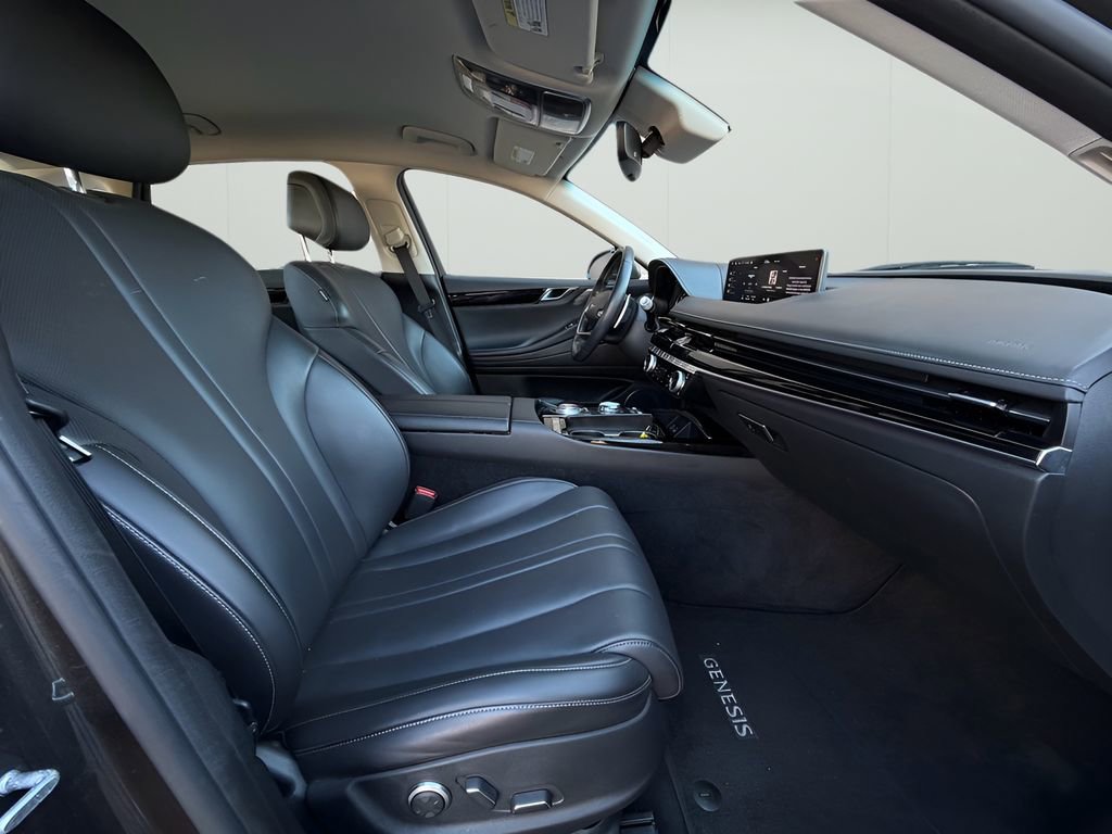 Used 2023 Genesis G80 2.5T image 22
