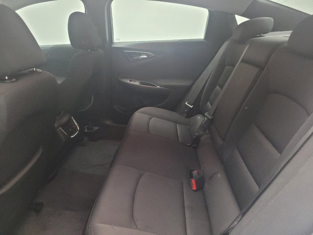 Used 2022 Chevrolet Malibu LT FWD image 18