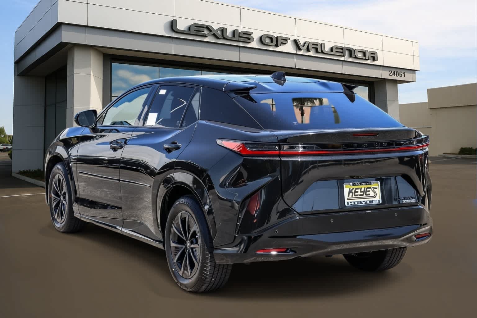 New 2026 Lexus RZ 450e AWD image 2