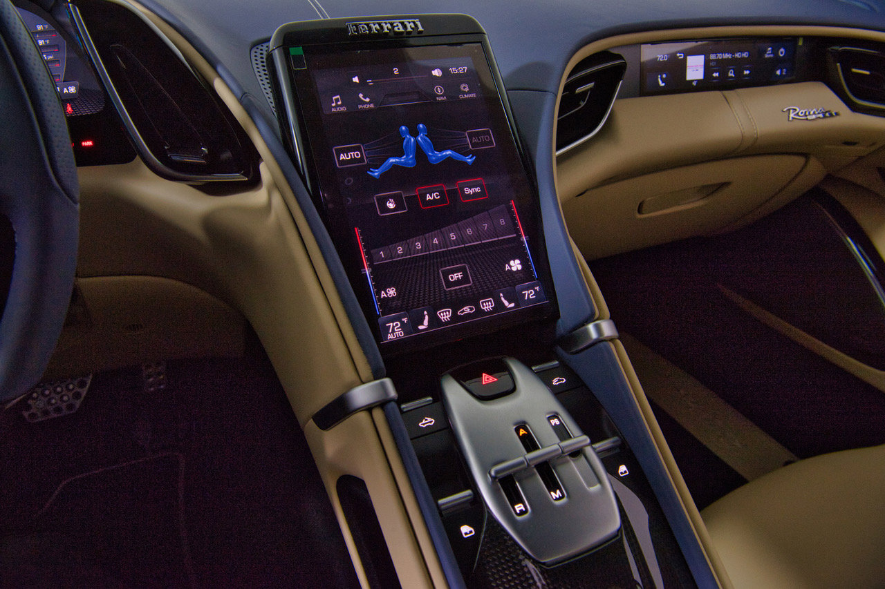 Certified 2025 Ferrari Roma Spider image 14