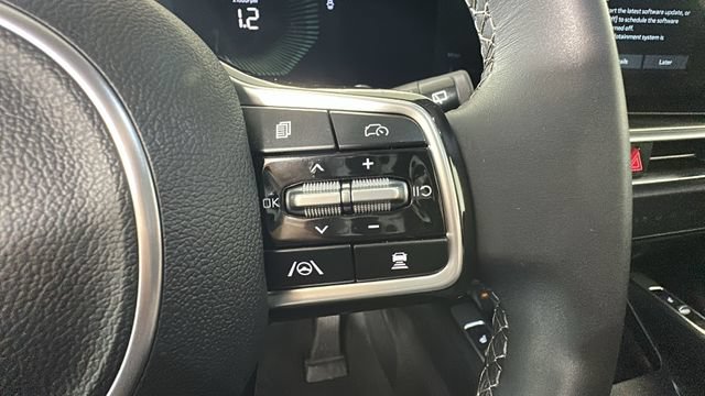 Used 2025 Kia Sorento EX w/ EX Panoramic Sunroof Package AWD/4WD image 16