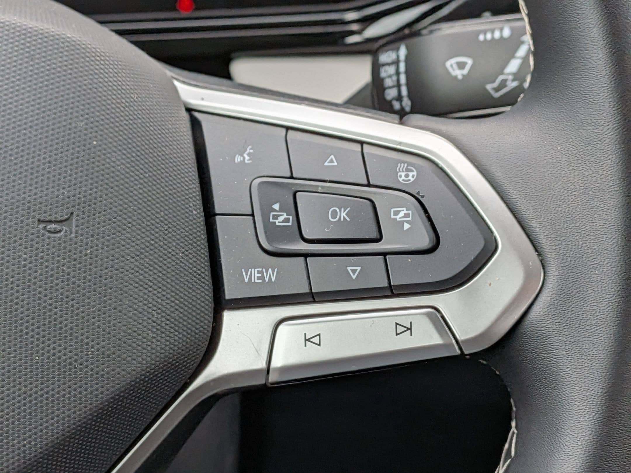 Used 2025 Volkswagen Taos S AWD/4WD image 19