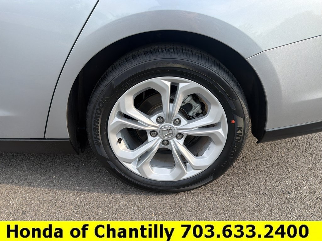 Certified 2025 Honda Accord LX image 29