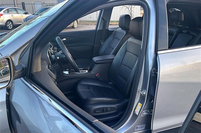 Used 2024 Chevrolet Equinox Premier image 18