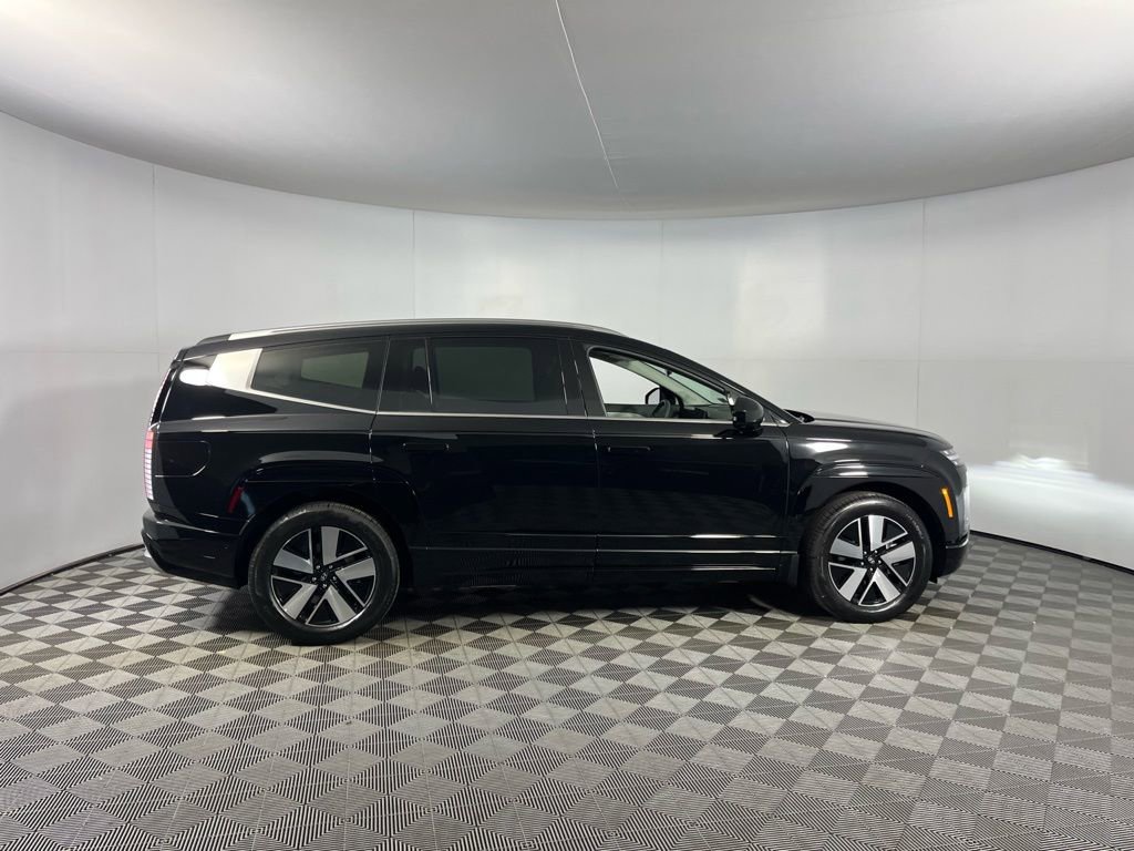 Used 2026 Hyundai Ioniq 9 SEL image 5