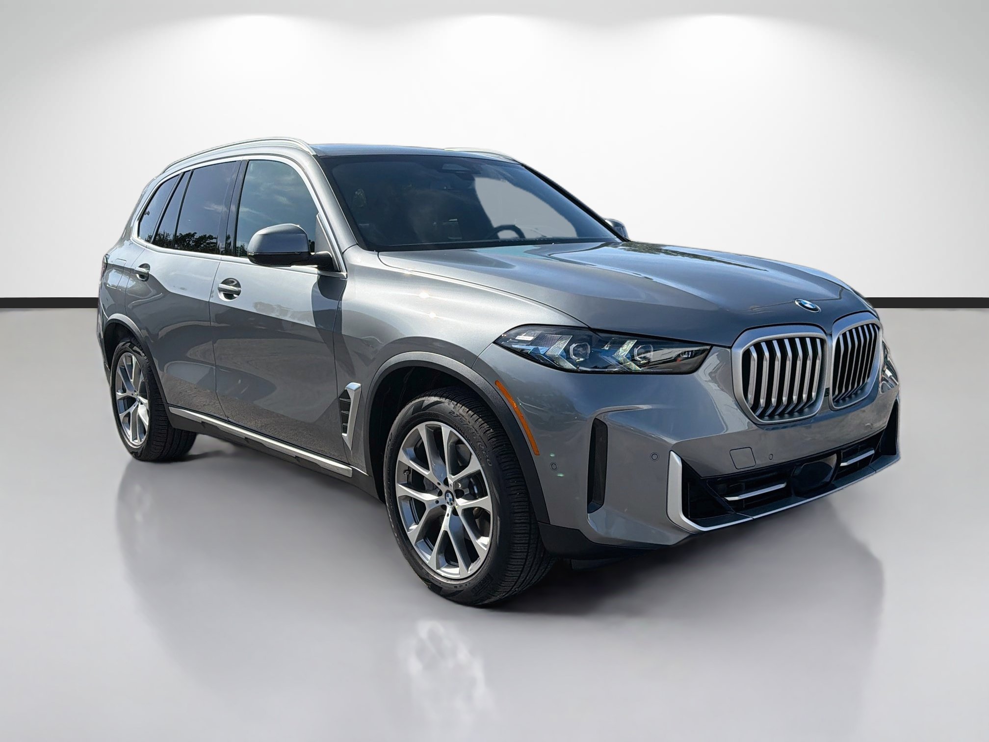 Used 2026 BMW X5 xDrive40i w/ Parking Assistance Package