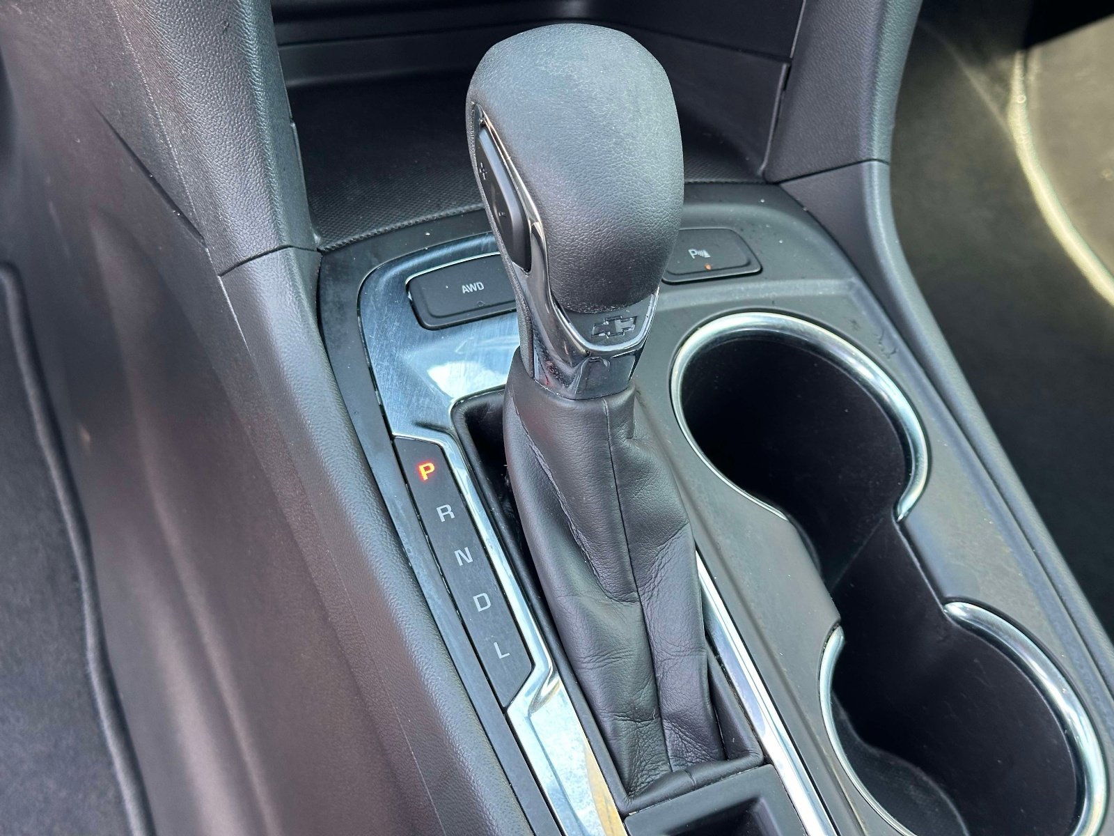 Used 2024 Chevrolet Equinox LT AWD/4WD image 34