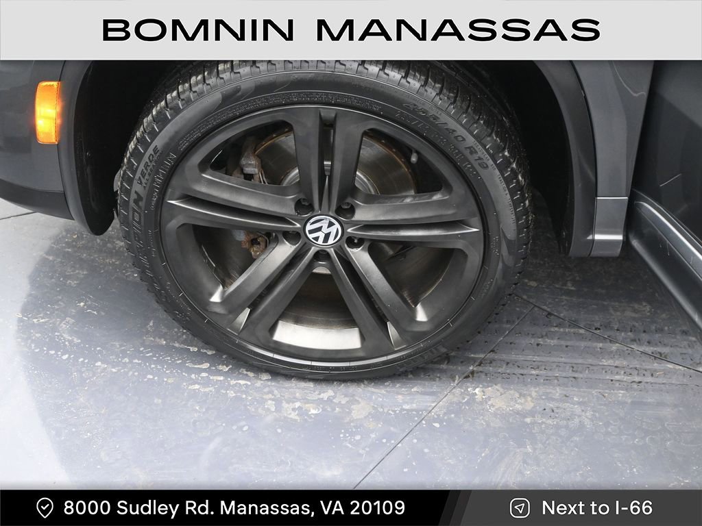 Used 2016 Volkswagen Tiguan R-Line image 18