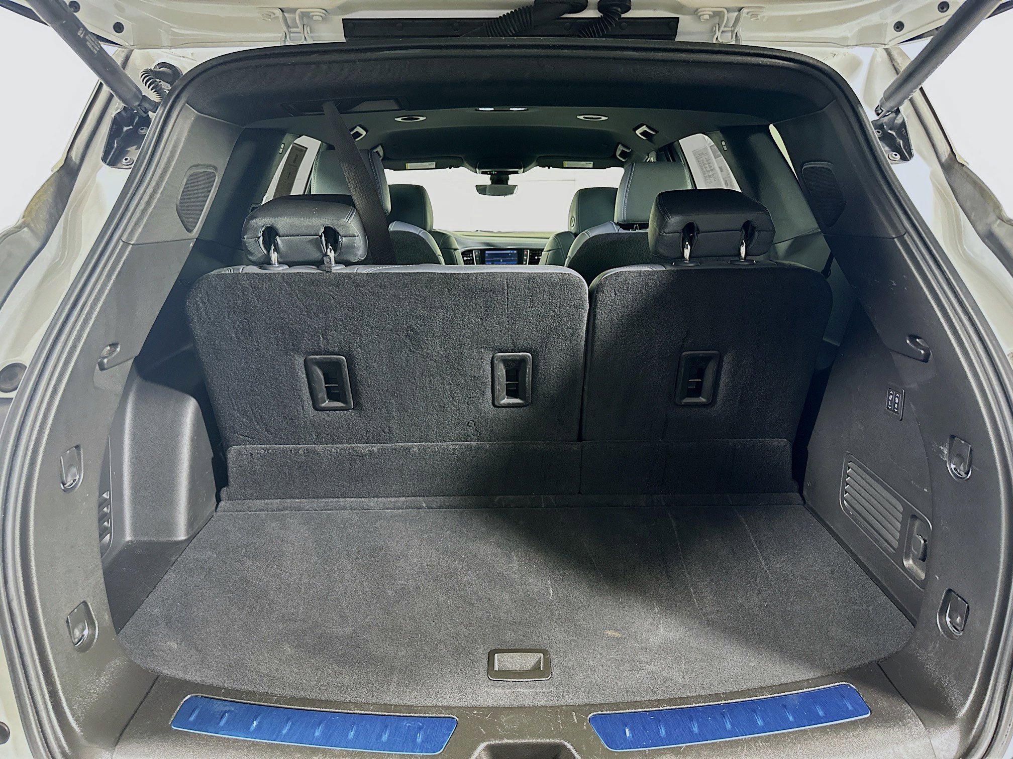 Used 2024 Buick Enclave Premium image 28