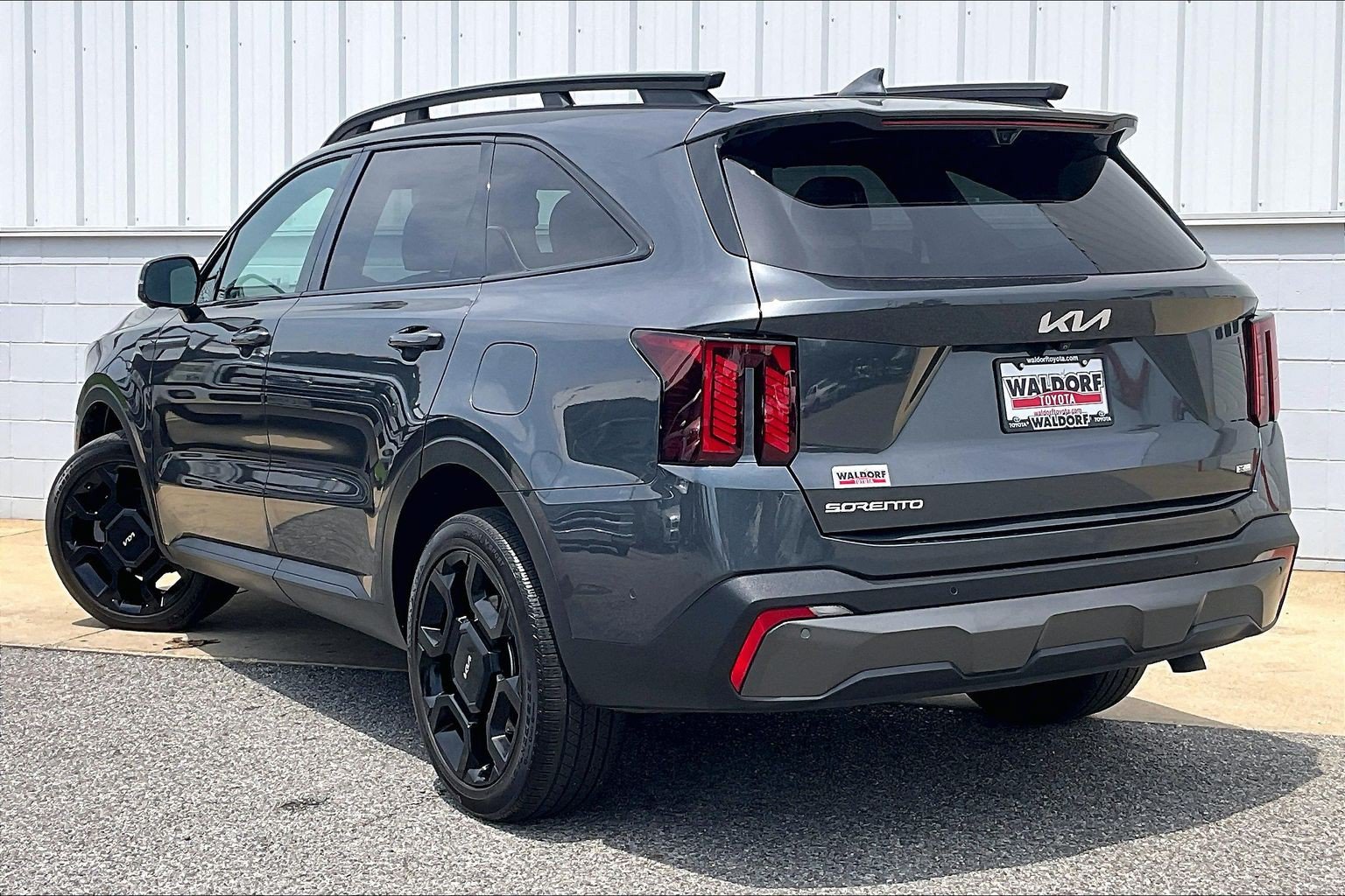 Used 2024 Kia Sorento SX Prestige AWD/4WD image 15