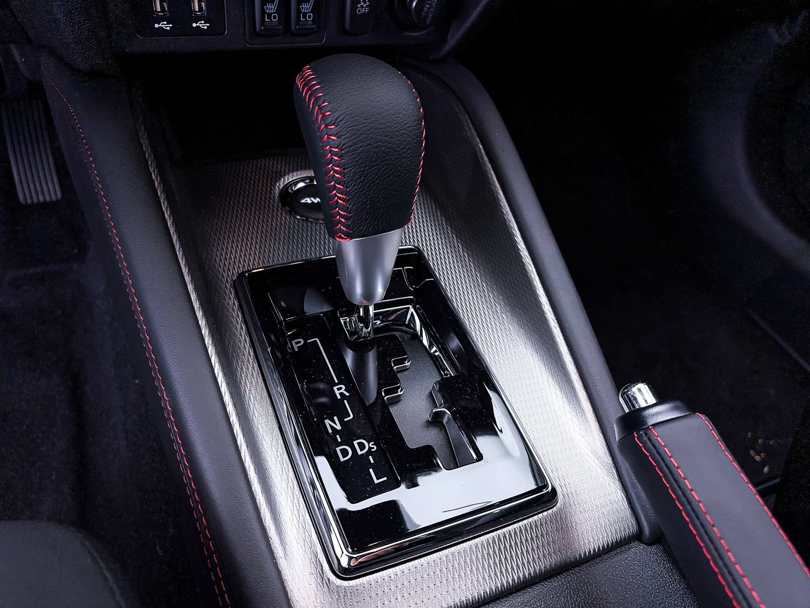 New 2026 Mitsubishi Outlander Sport LE AWD/4WD image 19