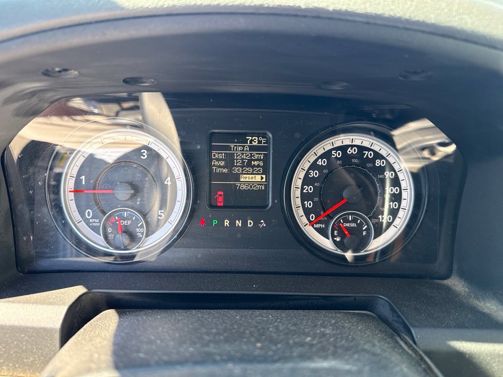 Used 2014 RAM 3500 Tradesman w/ Chrome Appearance Group AWD/4WD image 6