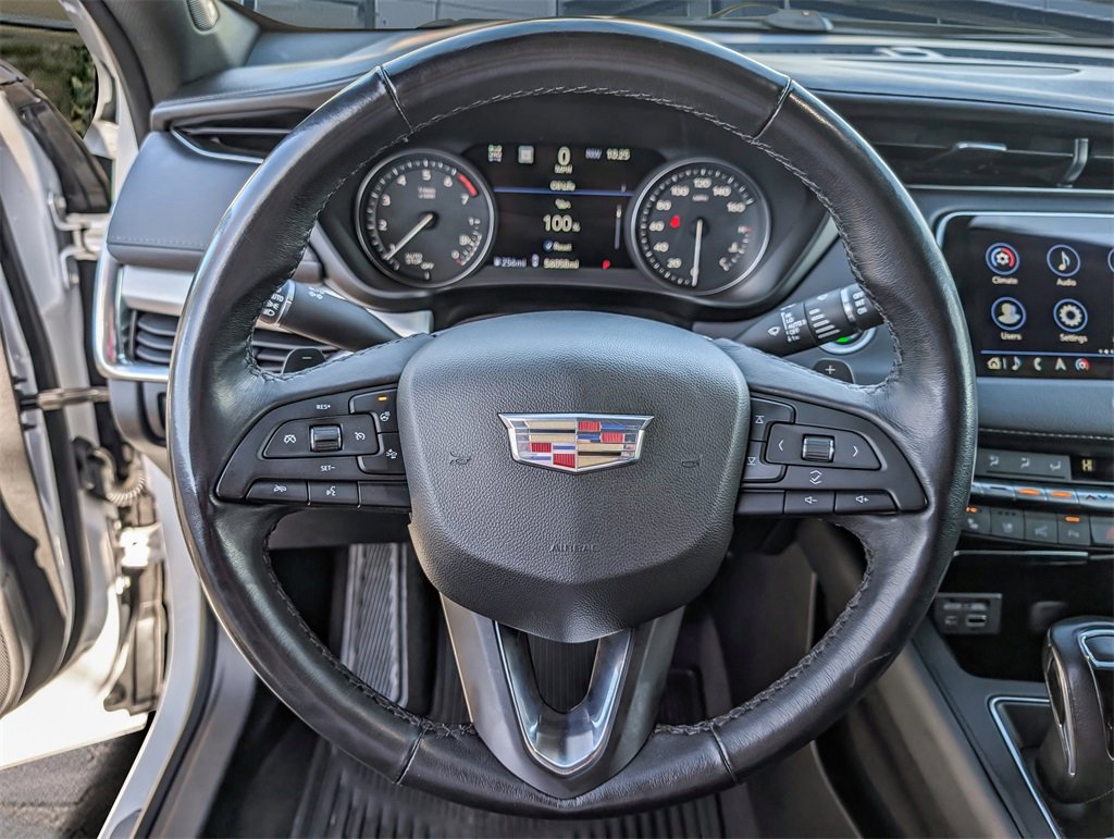 Used 2019 Cadillac XT4 Premium Luxury w/ Technology Package image 22