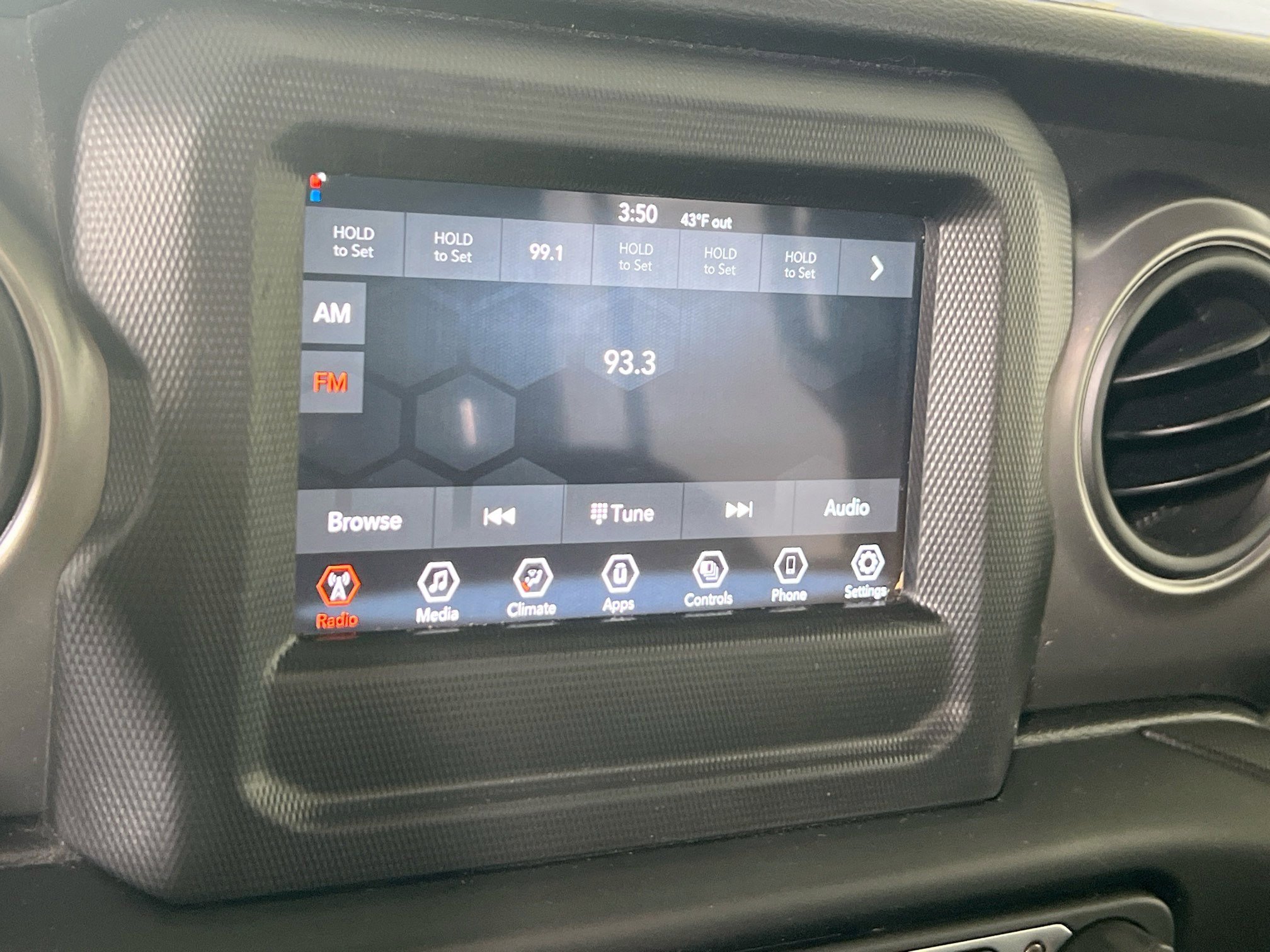 Used 2023 Jeep Gladiator Sport w/ Trailer Tow Package image 14