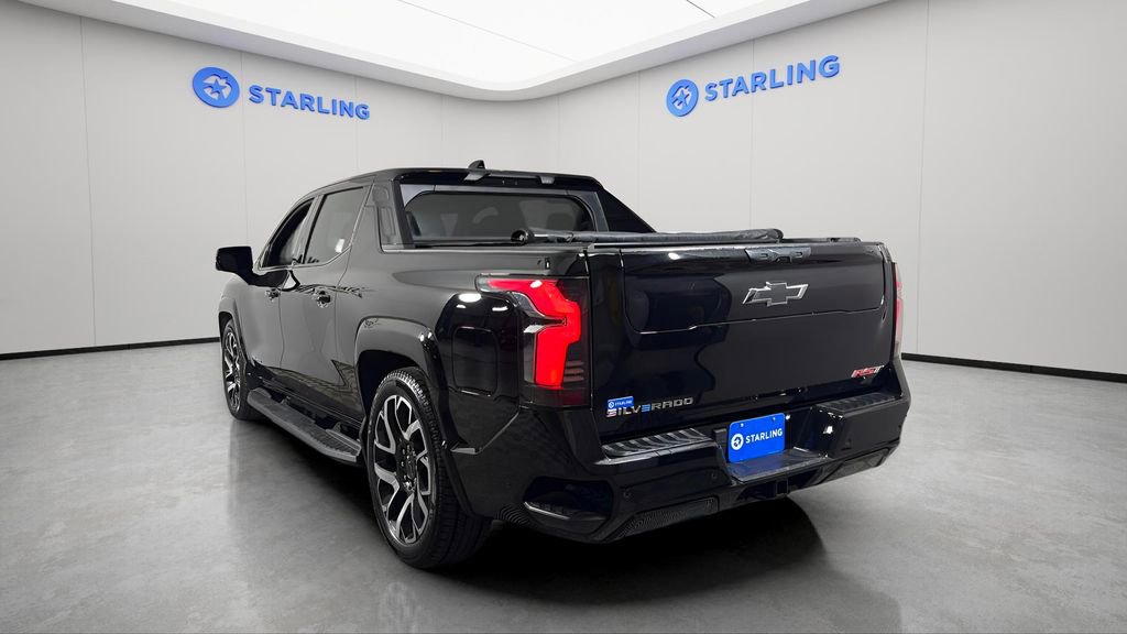 Certified 2024 Chevrolet Silverado EV RST image 9