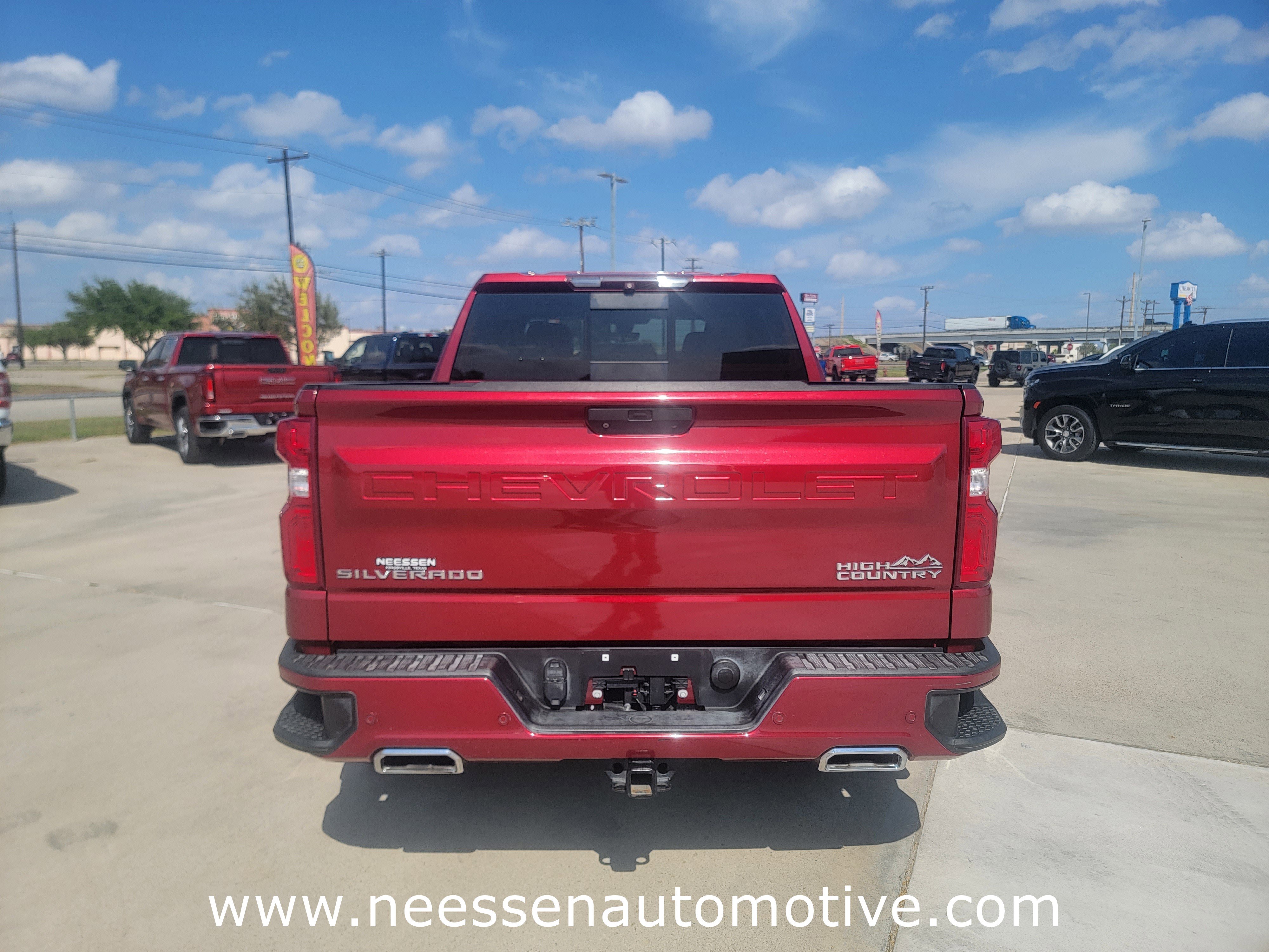 Used 2019 Chevrolet Silverado 1500 High Country w/ Technology Package image 6
