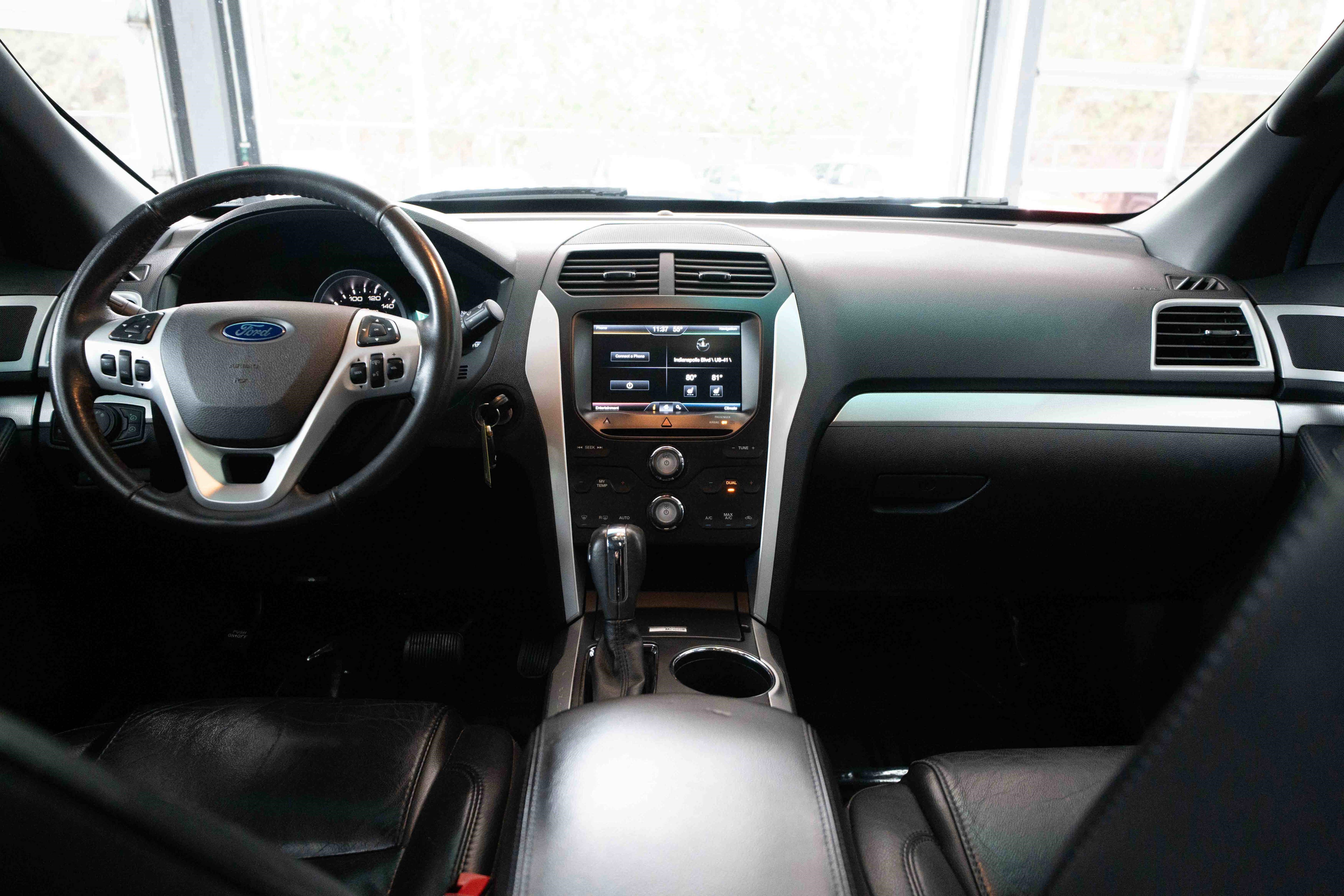 Used 2013 Ford Explorer XLT image 20