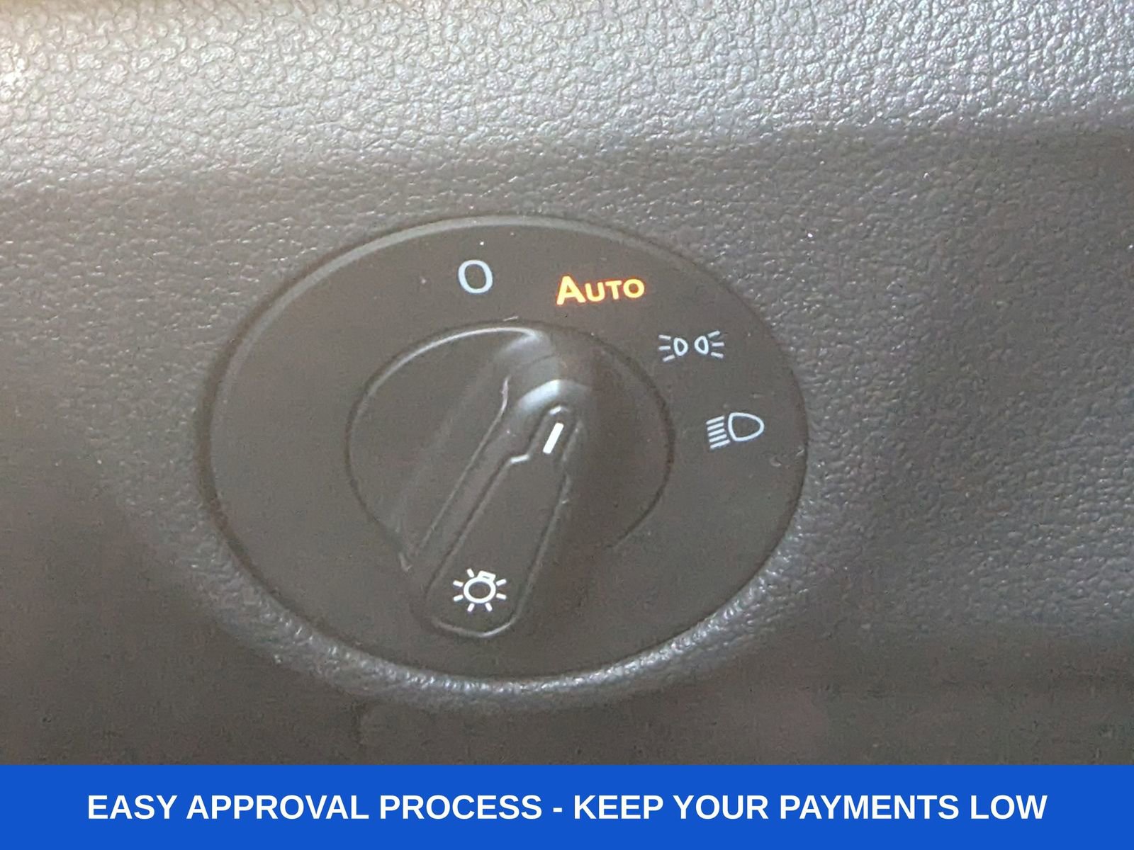 Used 2020 Volkswagen Jetta S image 37