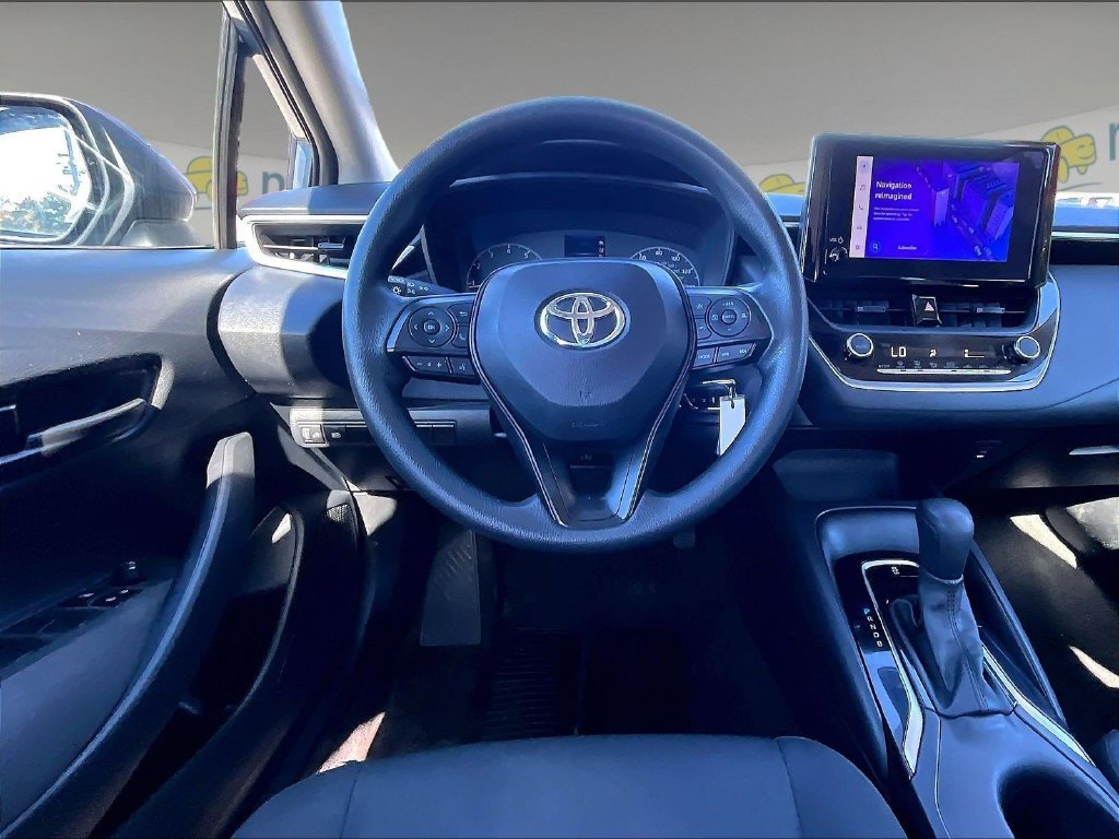 Used 2024 Toyota Corolla LE FWD image 17
