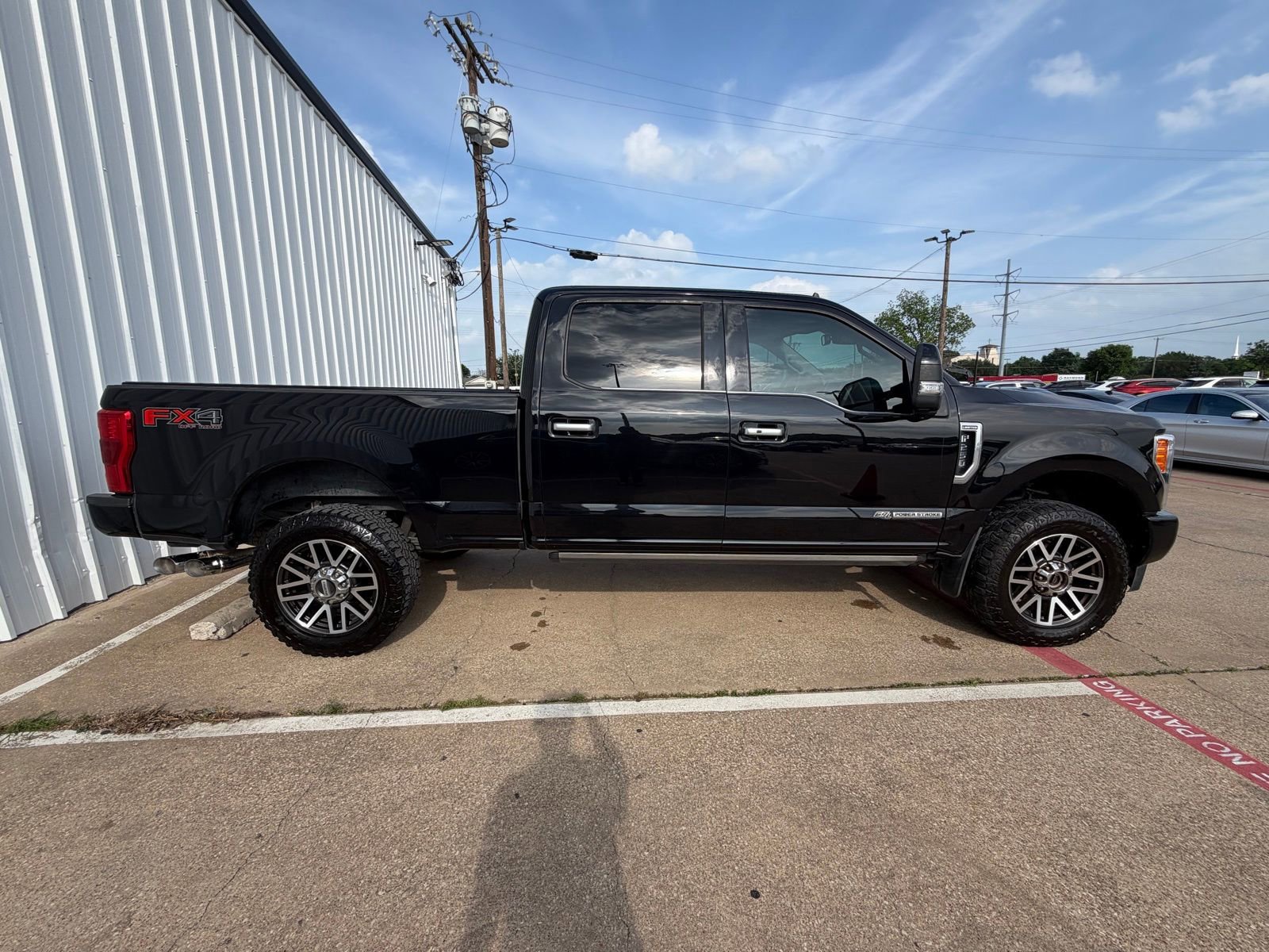 Used 2019 Ford F250 Limited w/ FX4 Off-Road Package AWD/4WD image 8