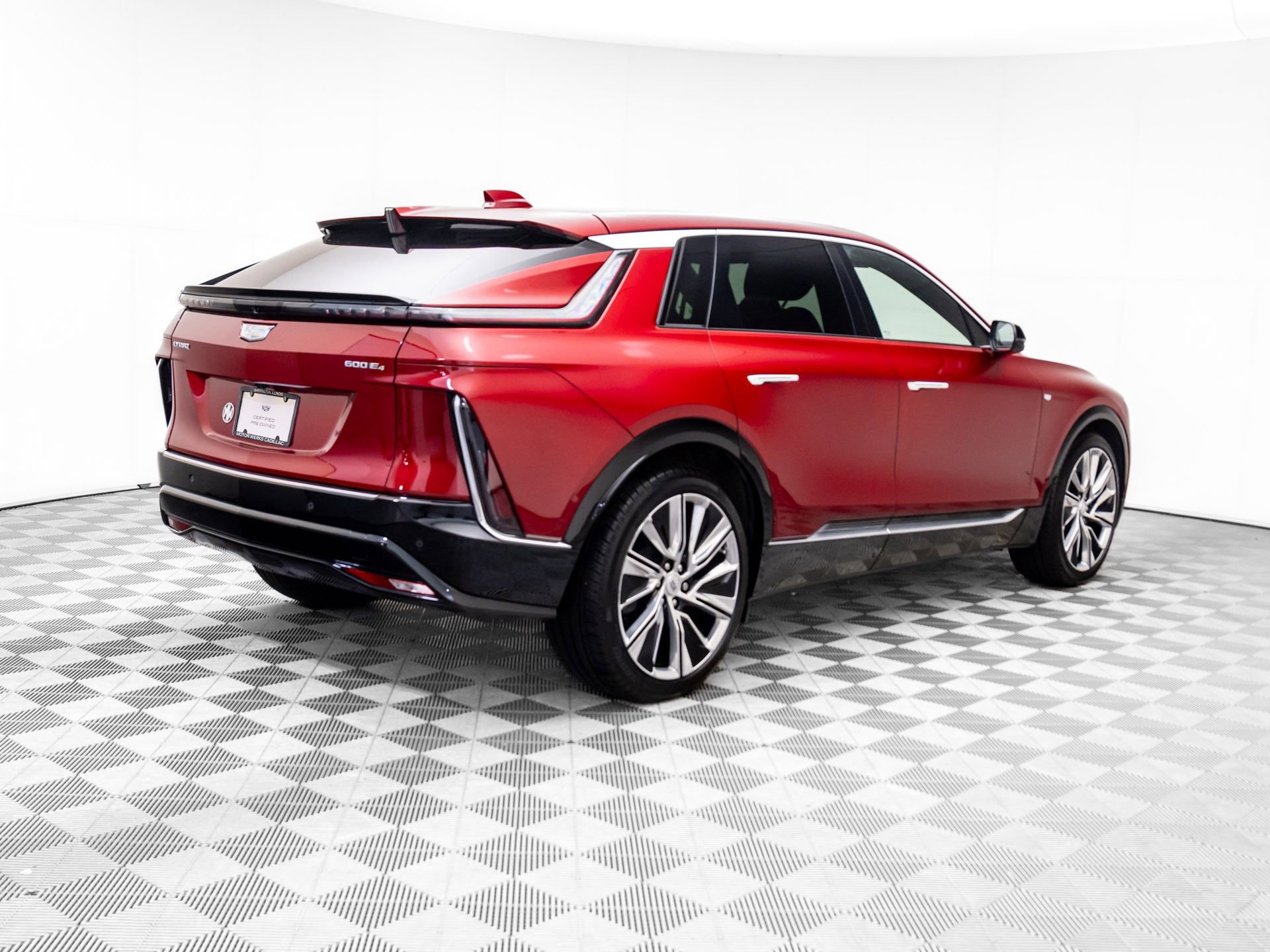 Certified 2024 Cadillac Lyriq Luxury w/ LPO, Floor Liner Package image 6