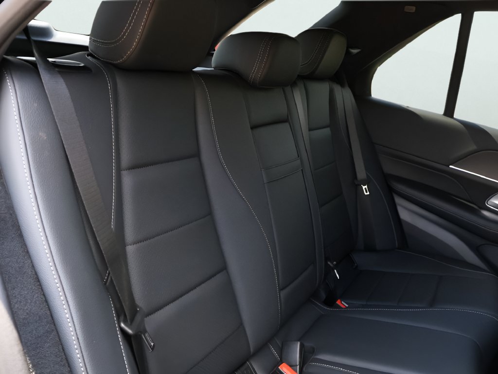 New 2026 Mercedes-Benz GLE 450 4MATIC image 12