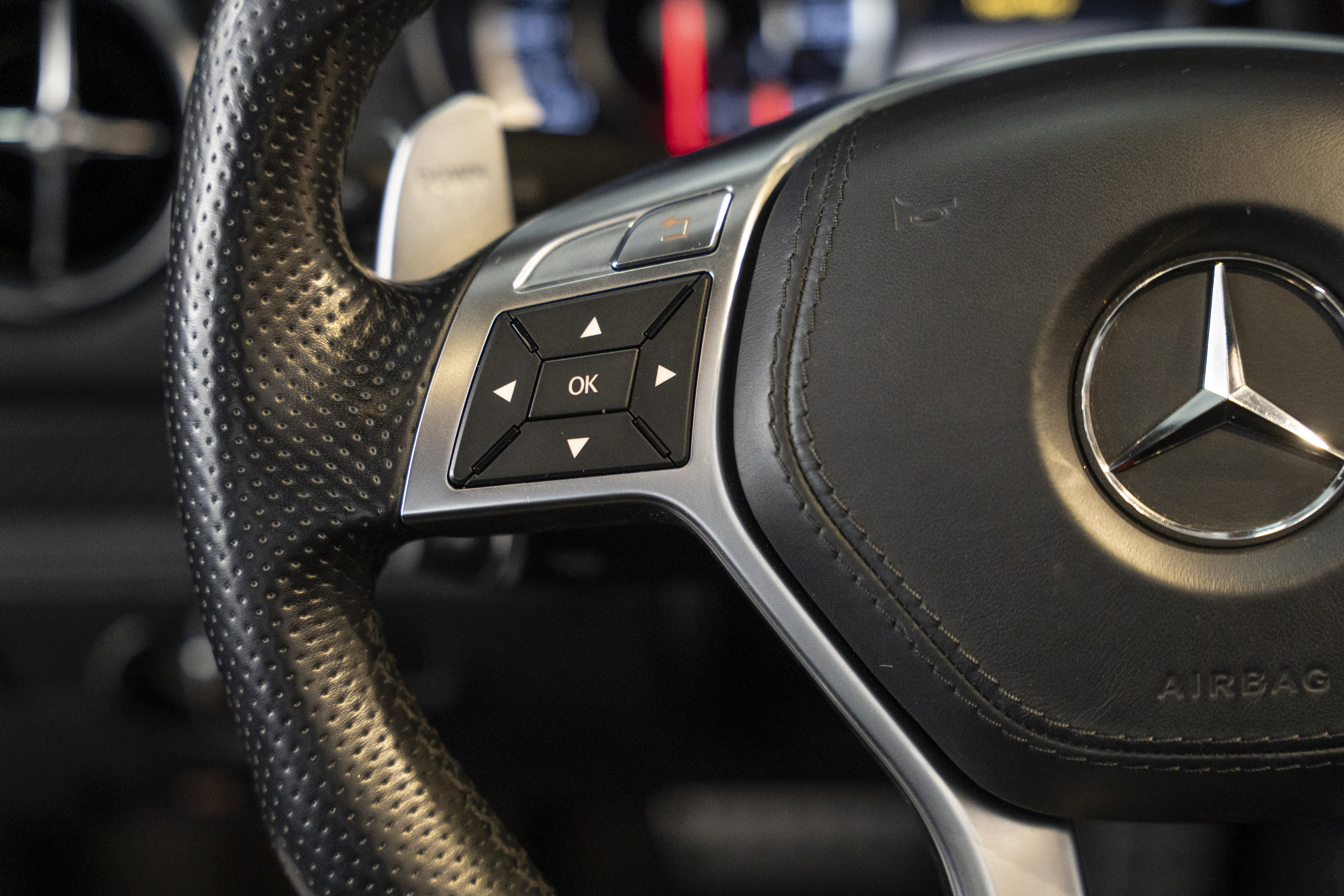 Used 2013 Mercedes-Benz SL 65 AMG image 45