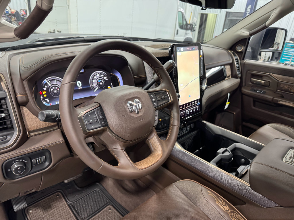 Used 2025 RAM 3500 Longhorn image 4