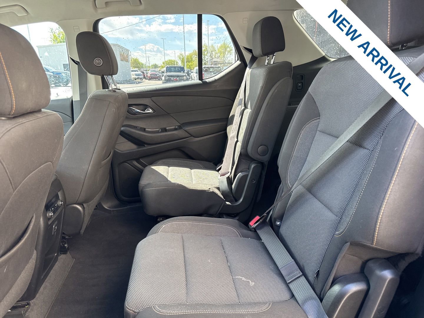 Used 2020 Chevrolet Traverse LT image 15