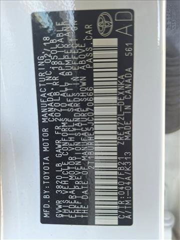 Used 2018 Toyota Corolla LE image 23