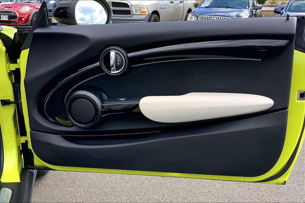 Used 2022 MINI Cooper S image 22