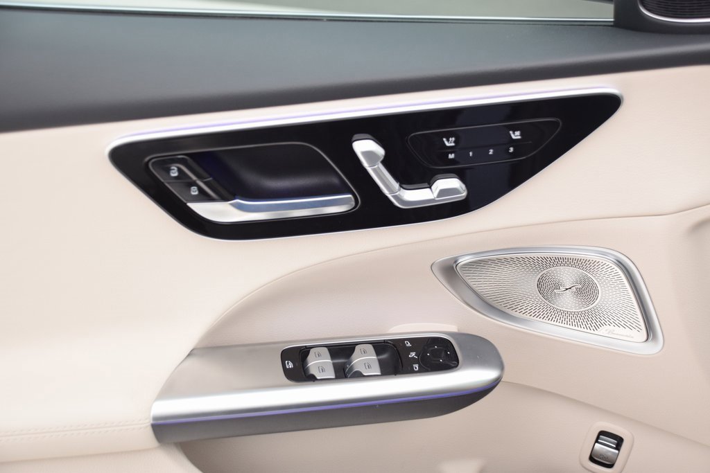 New 2025 Mercedes-Benz C 300 Sedan image 22