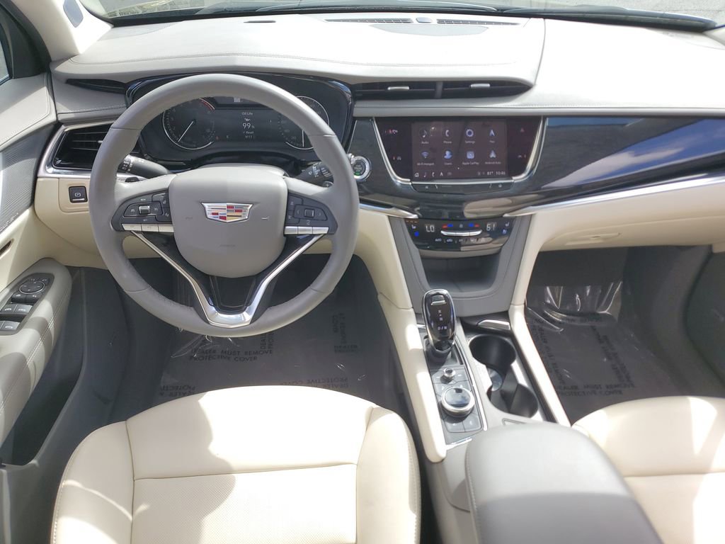 Certified 2023 Cadillac XT6 Premium Luxury image 17