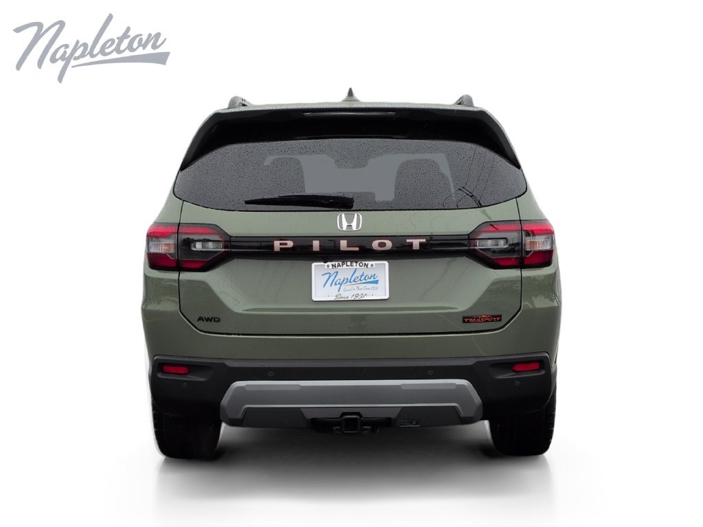 New 2026 Honda Pilot TrailSport image 4