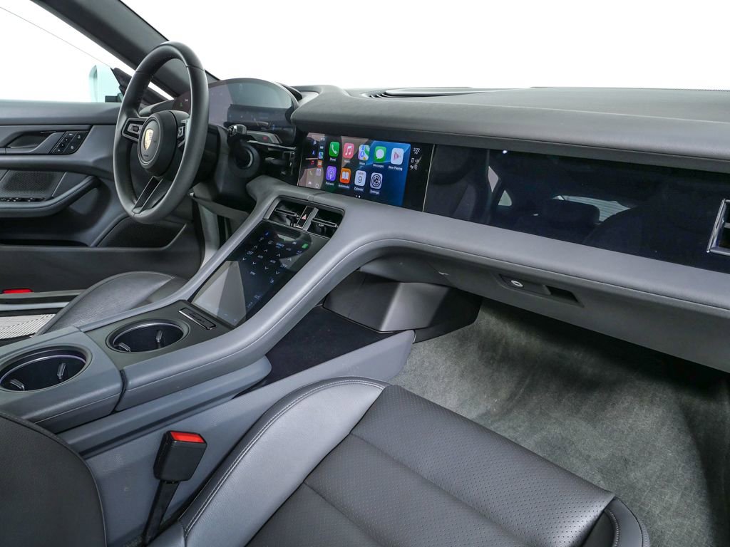 Certified 2022 Porsche Taycan 4S image 20