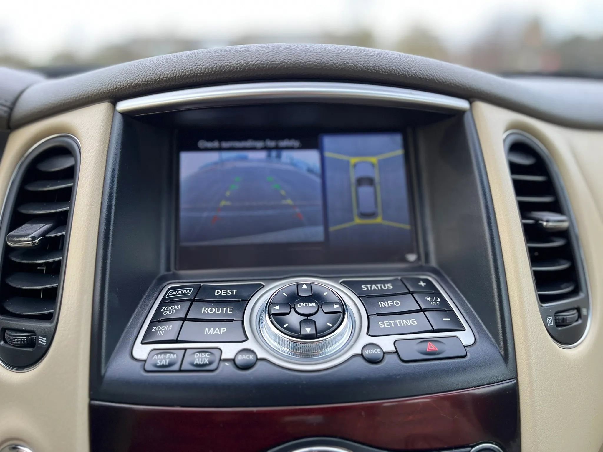 Used 2014 INFINITI QX50 Journey w/ Premium Package image 21