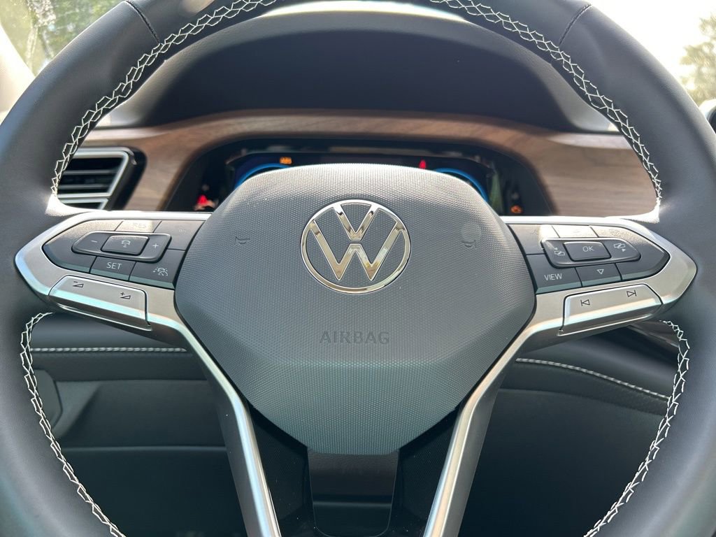 New 2026 Volkswagen Atlas SE FWD image 24