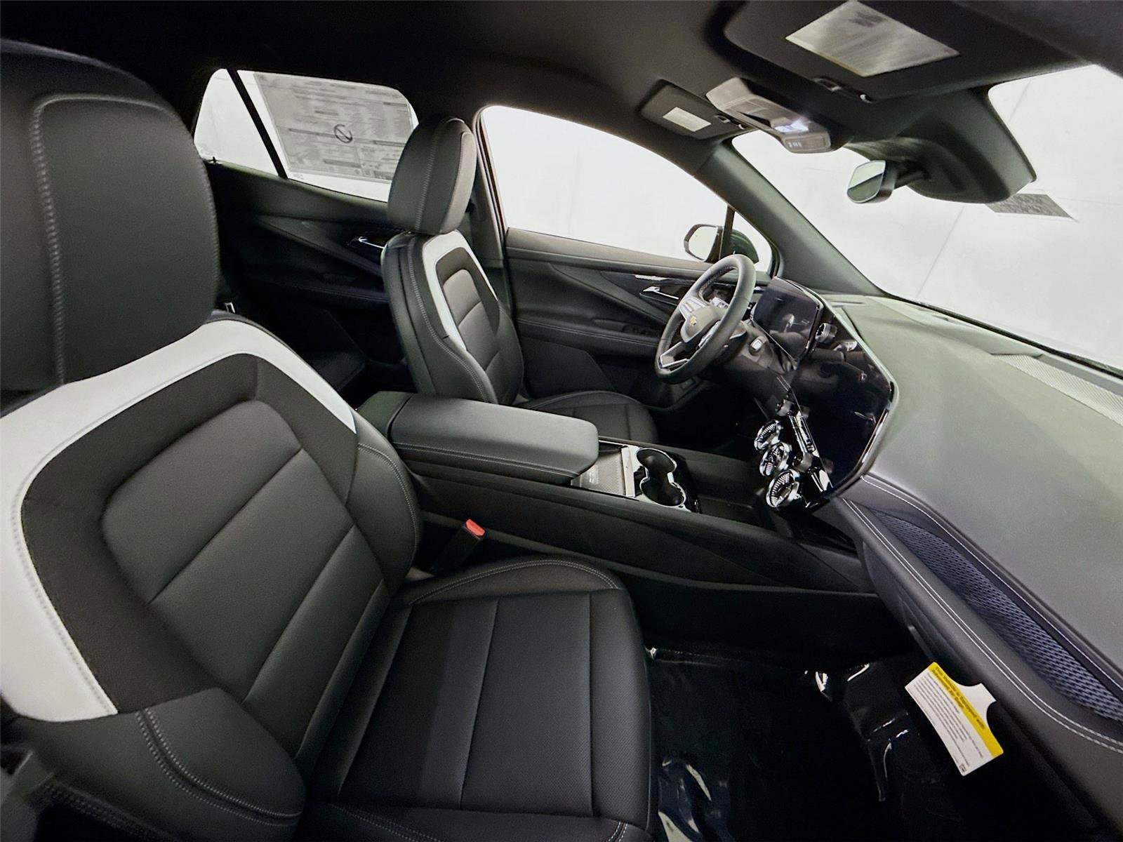 New 2026 Chevrolet Blazer EV LT image 21