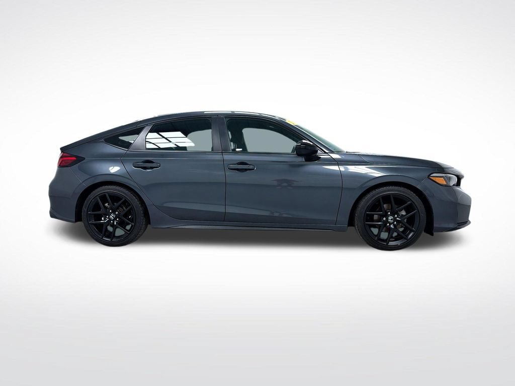 Used 2025 Honda Civic Sport image 13