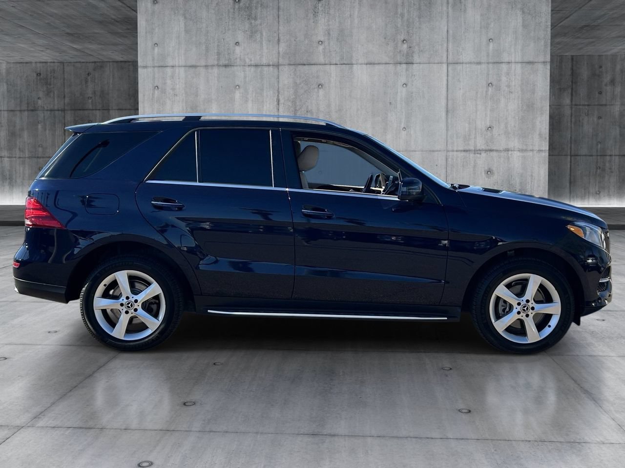 Used 2018 Mercedes-Benz GLE 350 4MATIC image 6