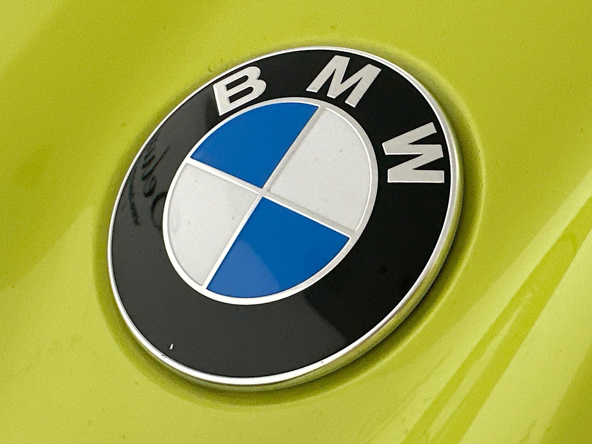 Used 2024 BMW M4 Competition w/ Parking Assistance Package RWD image 32